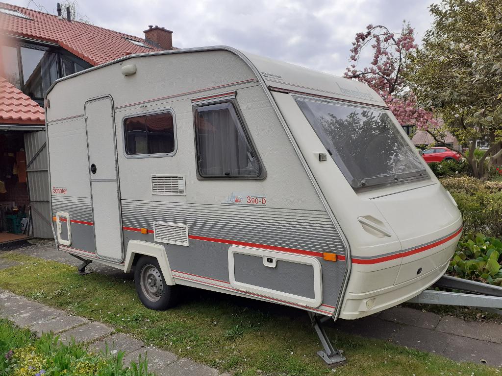 Beyerland Sprinter 390-D t/m 4 slaappaatsen, Dwarsbed, Schokbreker, Treinzit, Particulier