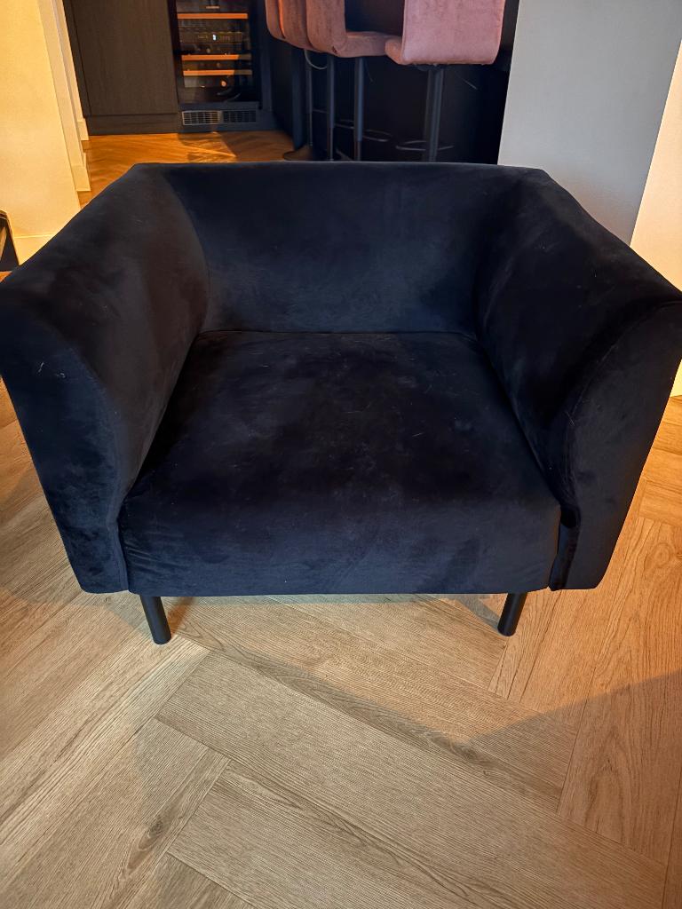 Zwarte velvet fauteuill, Ophalen, Zo goed als nieuw, Minder dan 75 cm, 75 tot 100 cm