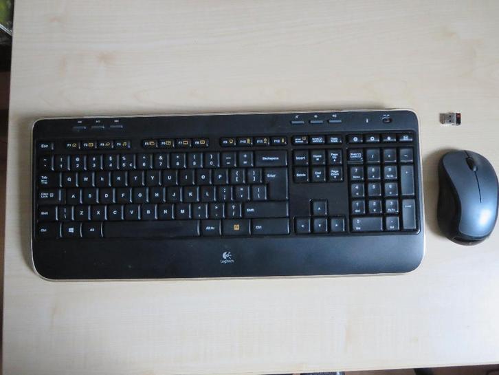 LOGITECH K520 Toetsenbord en muis draadloos, Computers en Software, Toetsenborden, Gebruikt, Qwerty, Draadloos, Ergonomisch, Toetsenbord en muis-set