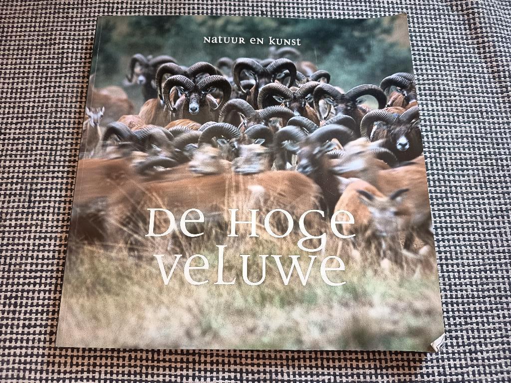 De Hoge Veluwe, Ophalen of Verzenden, Zo goed als nieuw, Wandel- of Recreatiegebieden