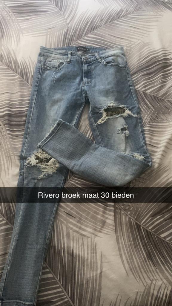 Rivero spijkerbroek maat 30 - Gedragen, Kleding | Heren, Spijkerbroeken en Jeans, Ophalen of Verzenden, Gedragen, Blauw, W32 (confectie 46) of kleiner