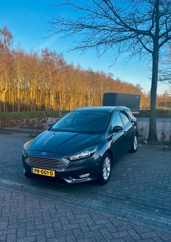 Ford Focus 1.5 Tdci 120pk 2016 Grijs, Auto's, Ford, Particulier, Focus, ABS, Airbags, Airconditioning, Bluetooth, Boordcomputer