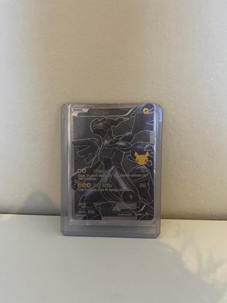 Zekrom 114/114 25 editie + bescherming, Ophalen of Verzenden, Zo goed als nieuw