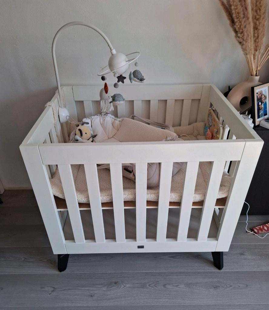 TWF Riva Box, Kinderen en Baby's, Boxen, Ophalen, Gebruikt, Rechthoekig, In hoogte verstelbaar