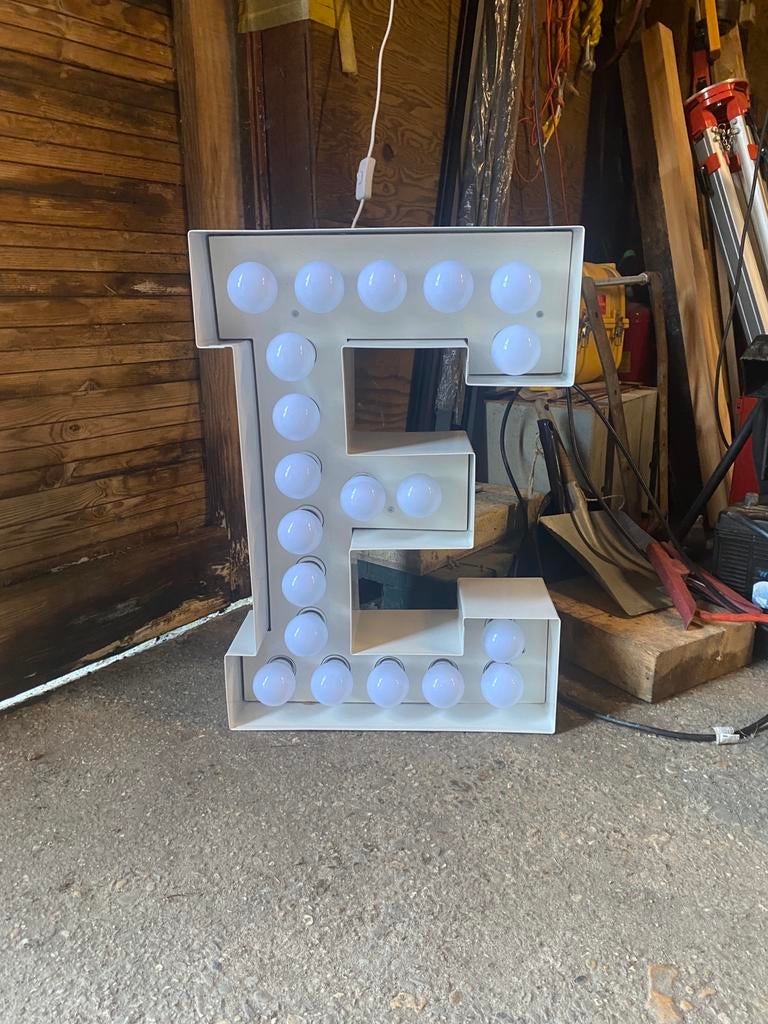 Seletti VEGAZ led lamp E, Led-lamp, E27 (groot), Zo goed als nieuw, Ophalen