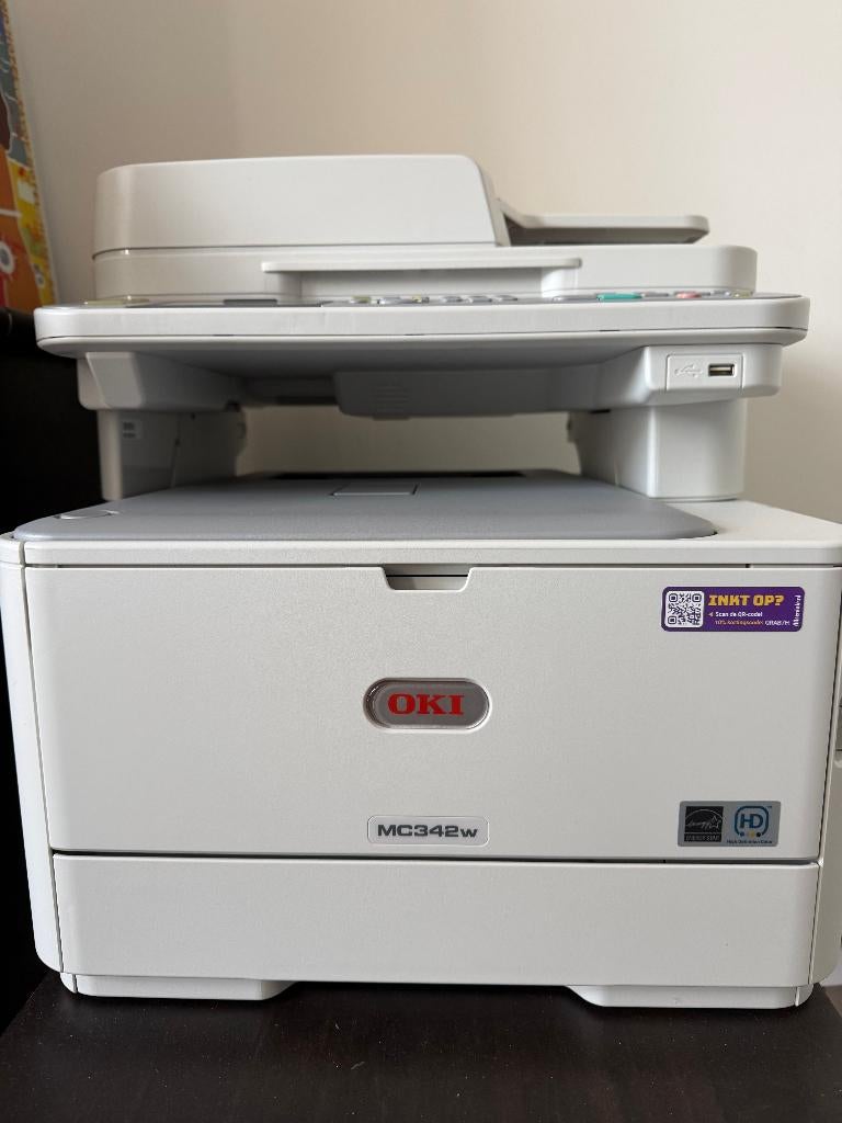 OKI printer, Computers en Software, Printers, Gebruikt, All-in-one, LED-printer, Kleur printen, Kopieren, Scannen, Zwart-en-wit printen