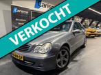Mercedes-Benz C-klasse 180 K. Avantgarde Trekhaak|Airco|Crui, Achterwielaandrijving, Gebruikt, Zwart, Origineel Nederlands