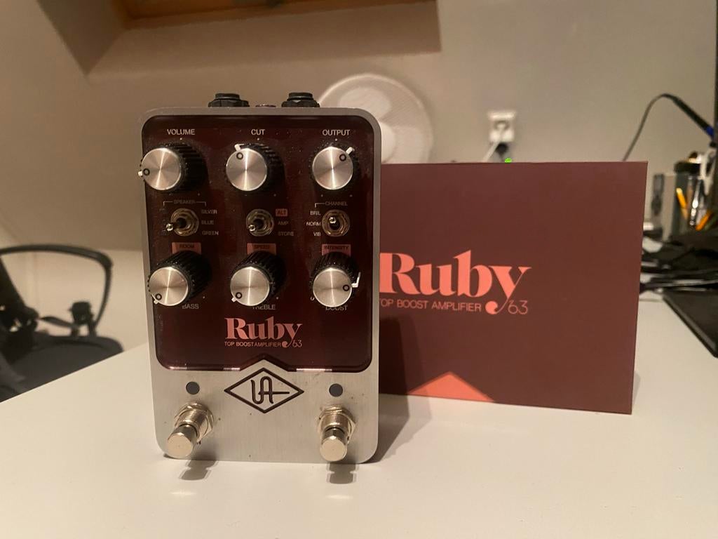UAFX Ruby Amp/Cab Emulator, Ophalen of Verzenden, Zo goed als nieuw