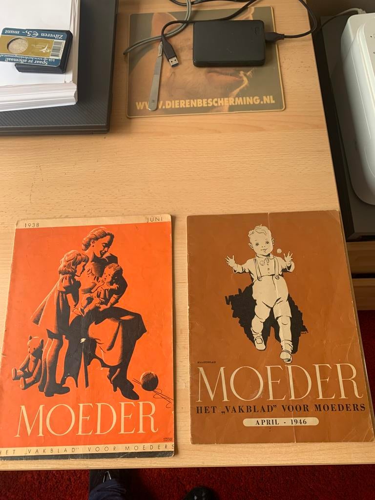 Twee tijdschriften uit 1938 en 1946 moeder, Ophalen, 1920 tot 1940, Tijdschrift