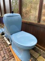 Vintage blauw toilet en wastafelmeubel, Doe-het-zelf en Verbouw, Sanitair, Ophalen, Gebruikt, Toilet