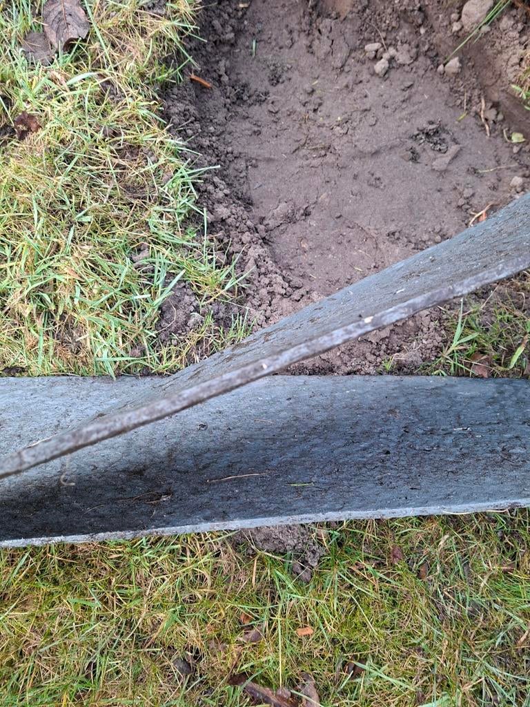 Gratis Ecolat randafwerking reststukken, Tuin en Terras, Bielzen en Borders, Ophalen, Gebruikt, Minder dan 100 cm, Minder dan 25 cm