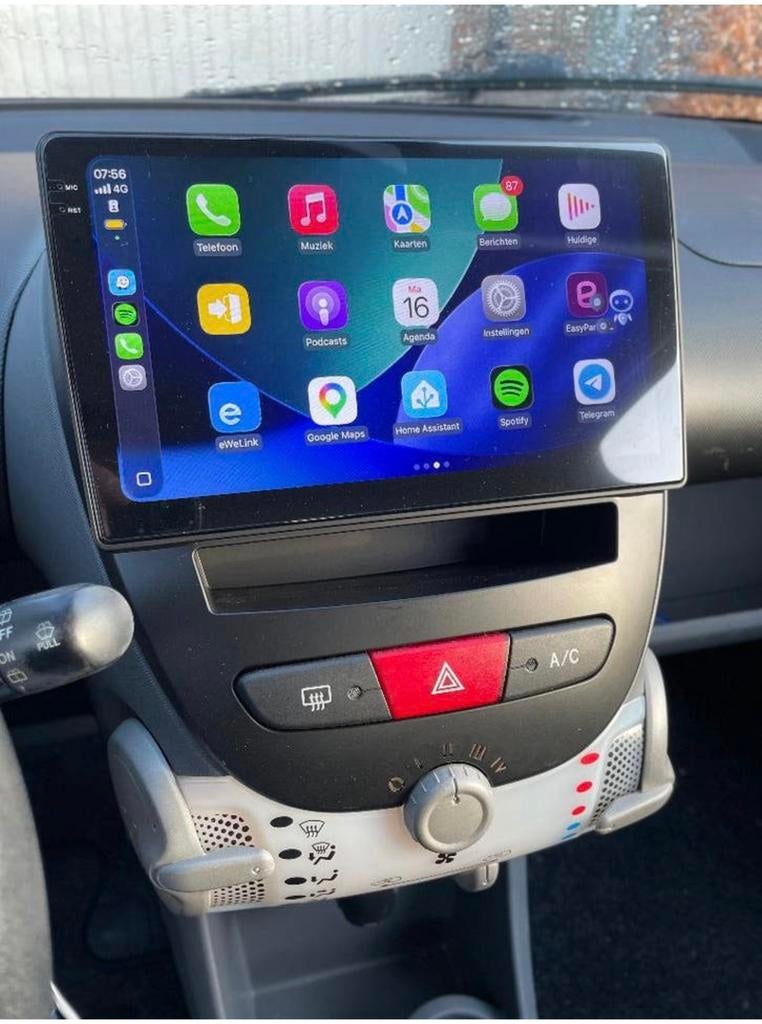 Carplay Peugeot 107, Citroen C1 & Toyota Aygo, Auto diversen, Autoradio's, Ophalen of Verzenden, Zo goed als nieuw