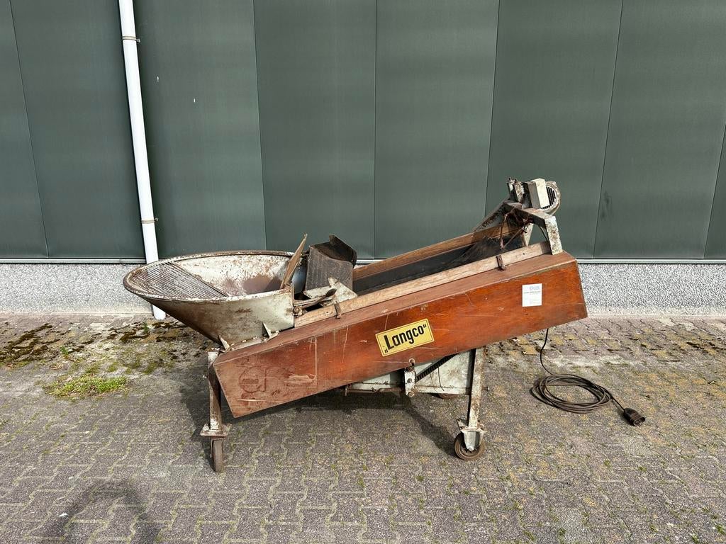 Langco aardappel borstel machine, Ophalen