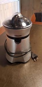 Sinaasappel pers, Ophalen