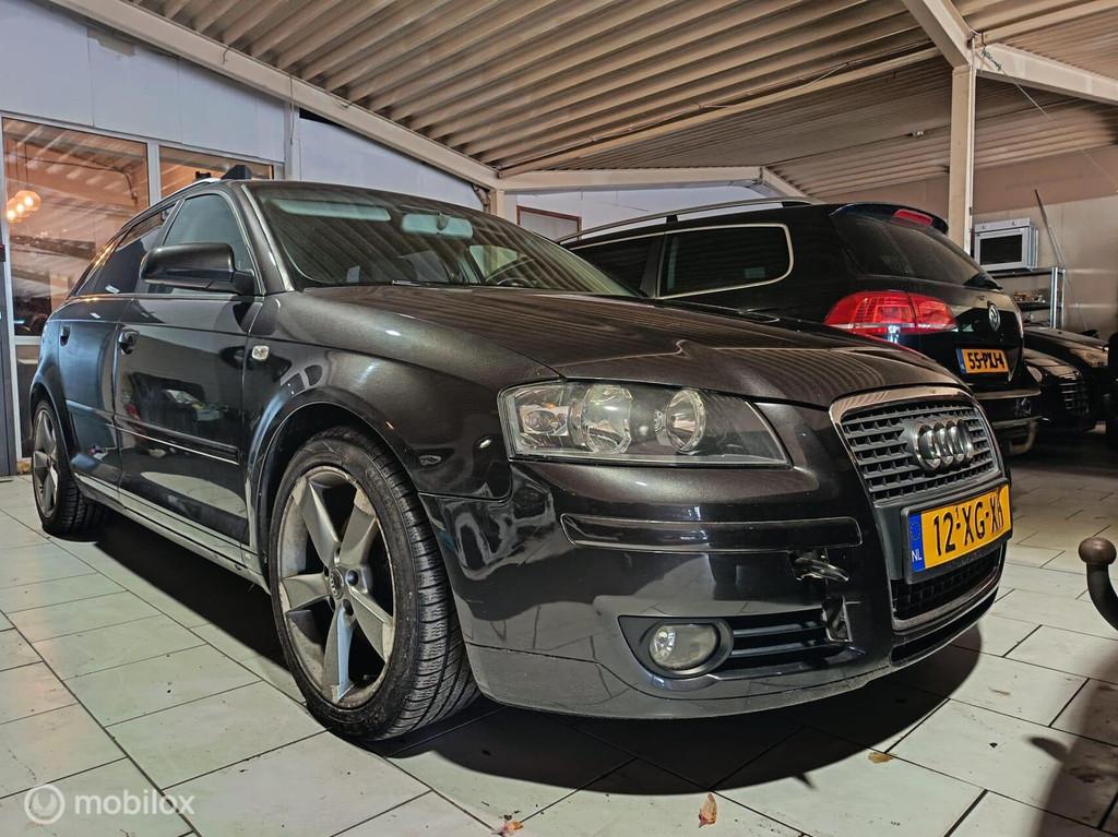 Audi A3 Sportback 1.8 TFSI Ambiente DEFECT, Gebruikt, 160 pk, Origineel Nederlands, Electronic Stability Program (ESP)