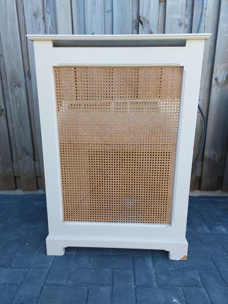 Radiator ombouw met rotan, 76,5x22x109 cm, Huis en Inrichting, Hout, Gebruikt, Ophalen of Verzenden, Modern