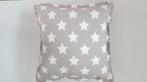 Natuurlijk Yvon kussen met sterren, Huis en Inrichting, Woonaccessoires | Kussens, Ophalen of Verzenden, Nieuw, Grijs, Vierkant