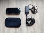 PSP 1000 Zwart incl. oplader, hoes en 8 games, Zwart, Ophalen of Verzenden, PSP, Gebruikt