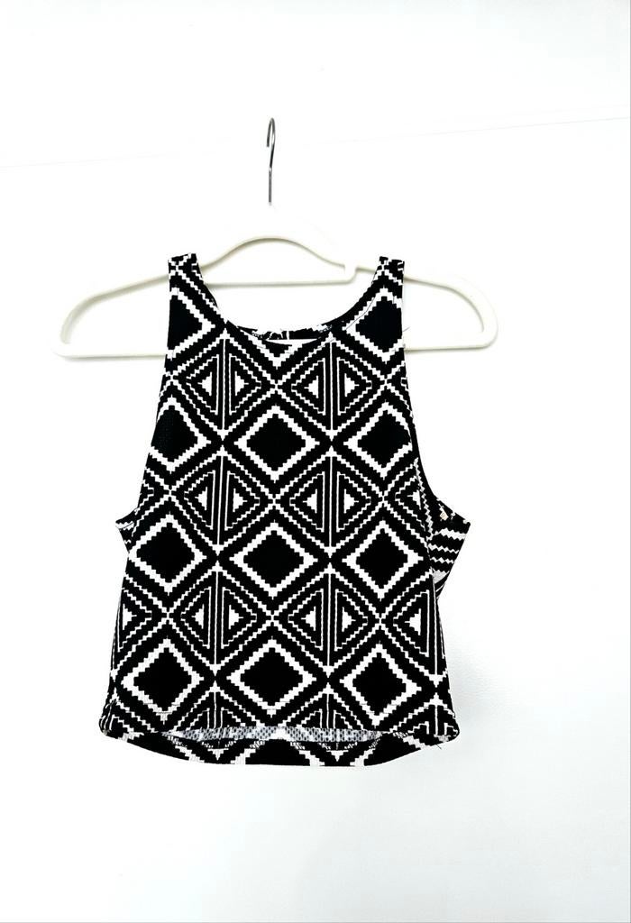 Zwarte top print, Kleding | Dames, Tops, Maat 38/40 (M), Zwart, Ophalen of Verzenden, Zo goed als nieuw