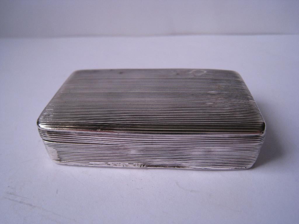 ZILVER - ZILVEREN ANTIEKE SNUIFDOOS UIT 1837, Verzenden, Zilver