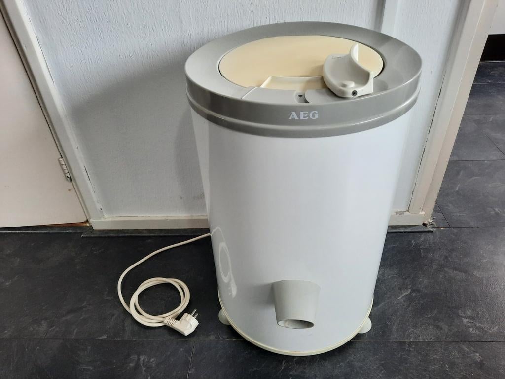 AEG Centrifuge, Witgoed en Apparatuur, Ophalen, Gebruikt, Minder dan 85 cm, Minder dan 4 kg