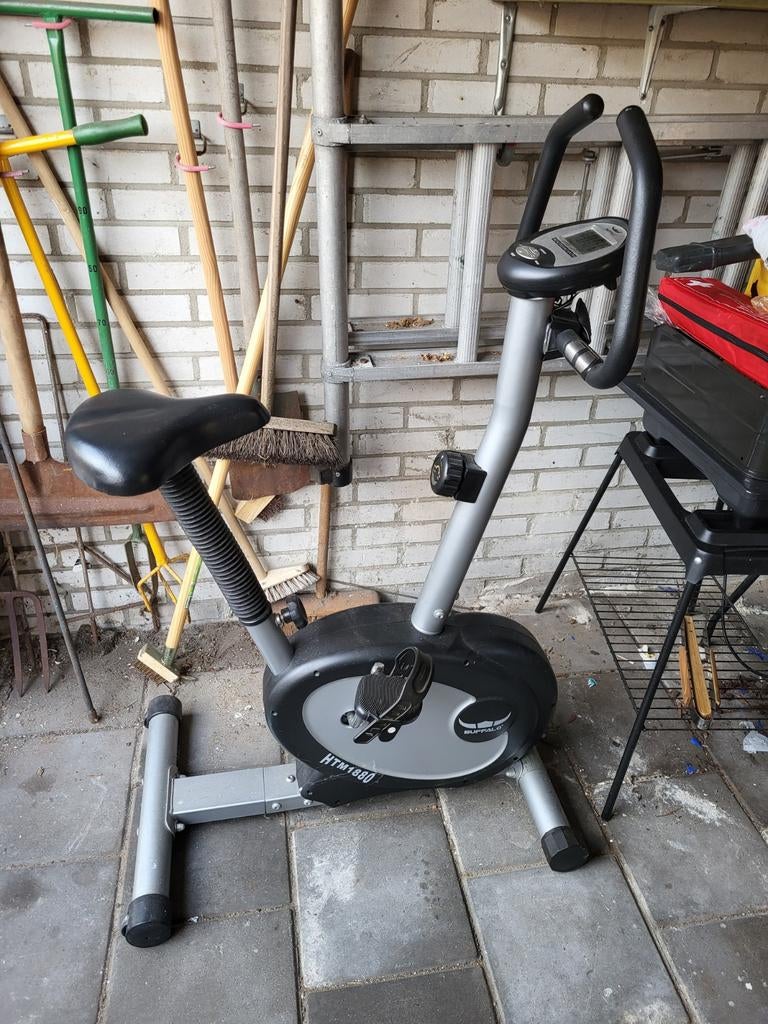 Buffalo Hometrainer HTW1580, Sport en Fitness, Ophalen, Gebruikt, Metaal, Benen