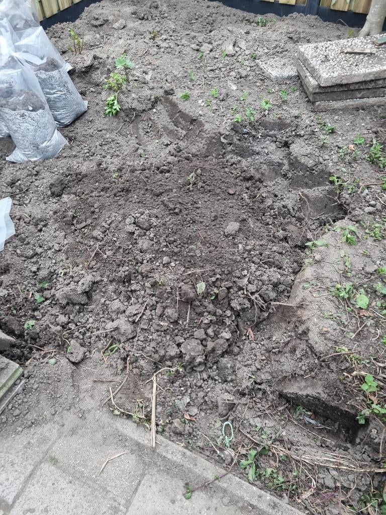 Gratis Aarde af te halen, Tuin en Terras, Ophalen