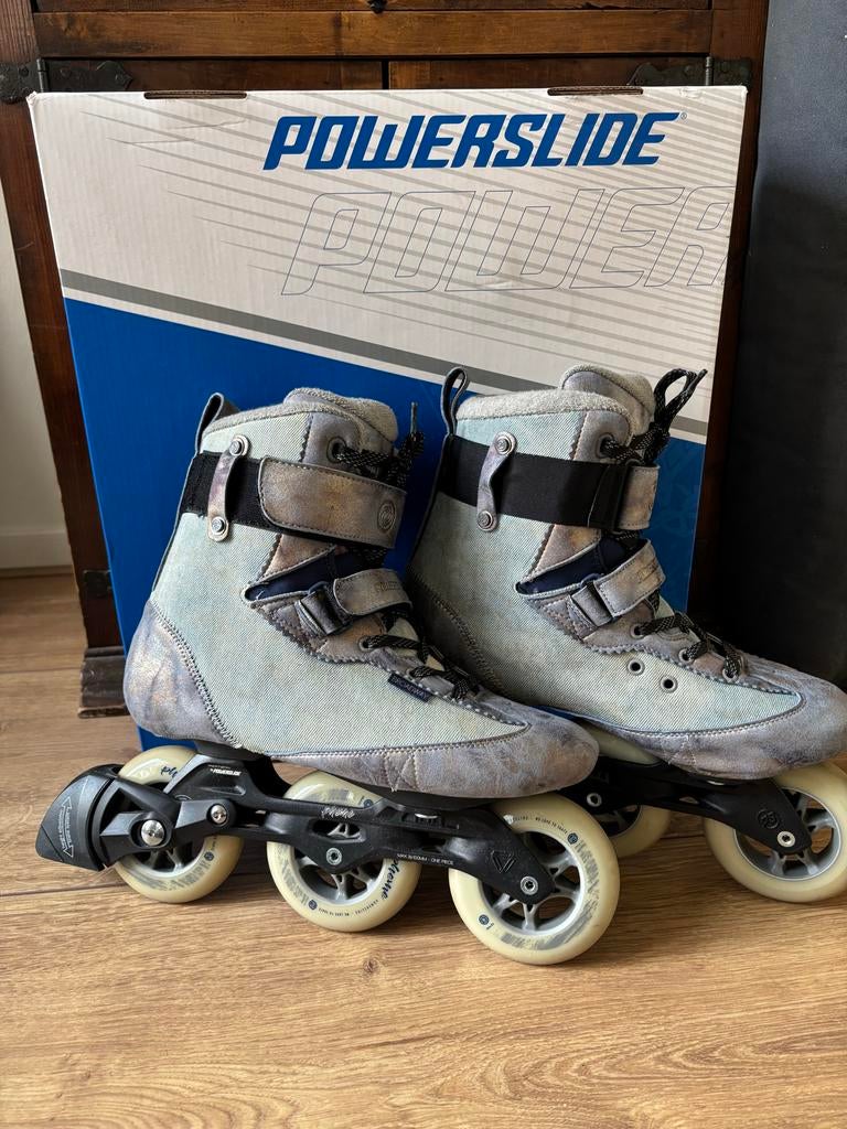 Powerslide skates, Sport en Fitness, Skeelers, Ophalen, Verstelbaar, Overige typen, Zo goed als nieuw