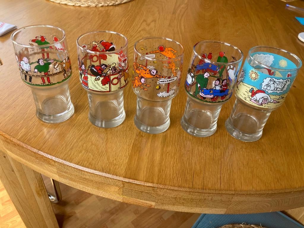 suske en wiske limonadeglazen, Verzamelen, Glas en Borrelglaasjes, Ophalen of Verzenden, Zo goed als nieuw, Frisdrankglas