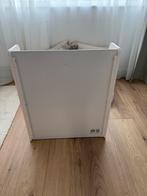 Kwantum kinderboeken/speelgoed kast, Met plank(en), Gebruikt, 100 tot 150 cm, 25 tot 50 cm