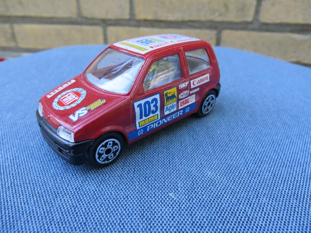 Burago Fiat Cinquecento, Ophalen of Verzenden, Zo goed als nieuw, Auto, Overige merken