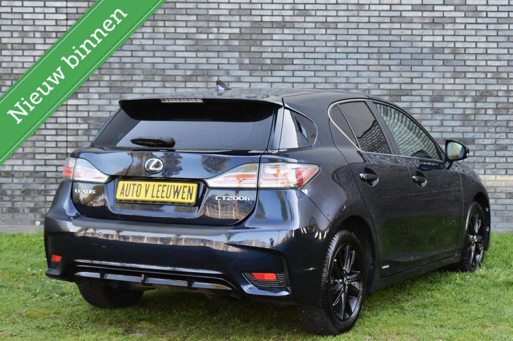 Lexus CT 200h Luxury Line Hybrid NAVI/CAMERA/STOELVW/ALCANTA, 136 pk, Gebruikt, Euro 6, 4 cilinders