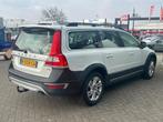 Volvo XC70 2.0 T5 FWD Summum | Trekhaak | Schuifdak | Parkee, Auto's, Volvo, 12 maanden, 15 km/l, 4 cilinders, XC70
