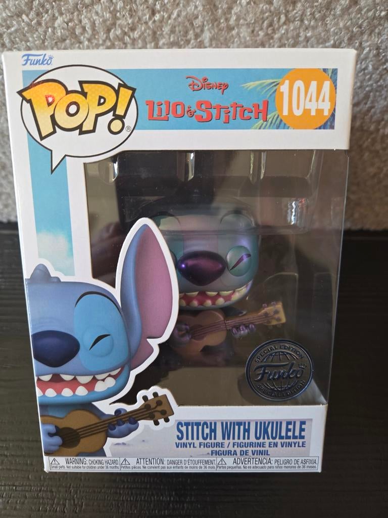 Funko Pop 1608 Stitch in Robe (Excl.), Lilo & Stitch