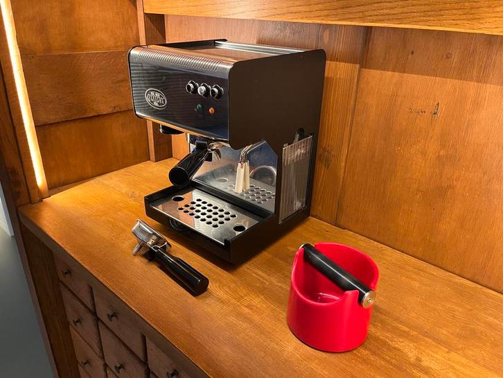 Quickmill 2820 Espresso machine, Witgoed en Apparatuur, Koffiezetapparaten, Gemalen koffie, Espresso apparaat, Afneembaar waterreservoir