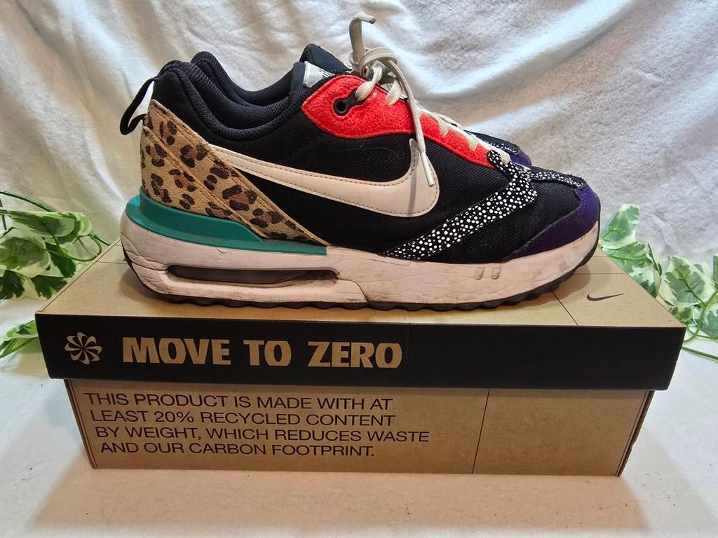 Nike Air Max Dawn SE "Animal Print", Overige kleuren, Nike, Ophalen of Verzenden, Sneakers of Gympen