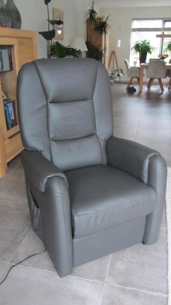Sta op / relaxstoel, splinternieuw, Huis en Inrichting, Fauteuils, Nieuw, Leer, 50 tot 75 cm, 75 tot 100 cm, Ophalen