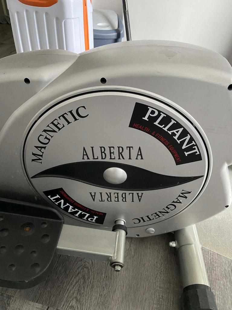 Home trainer ,roeier en crosstrainer, Overige materialen, Gebruikt, Roeitrainer, Buik