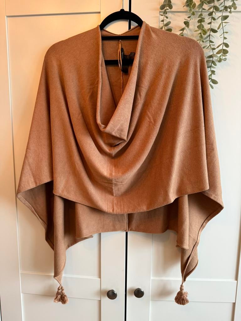 Comma, nieuwe camel poncho met kwasten, Maat 38/40 (M), Bruin, Nieuw, Comma