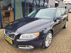 Volvo V70 2.5FT R-Design 230PK LEER / XENON / PDC / ECC, Gebruikt, Zwart, Handgeschakeld, Onderhoudsboekje