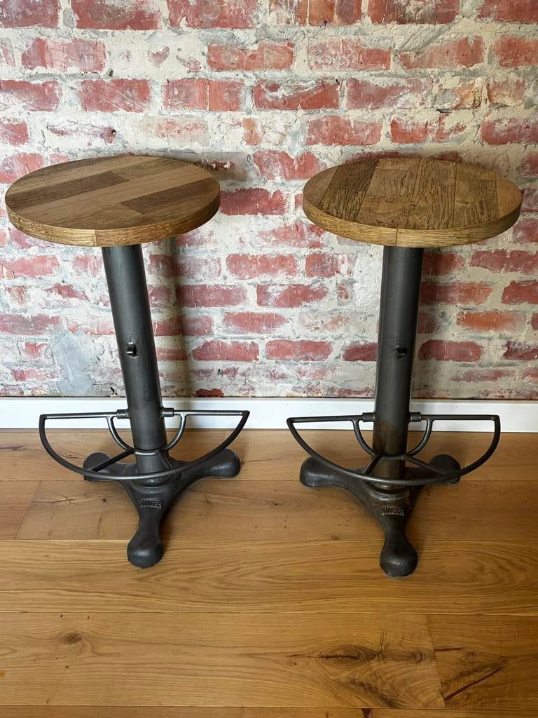 Set van 2 industriële Singer stijl atelier krukken, Ophalen, Gebruikt, In hoogte verstelbaar, 60 tot 90 cm