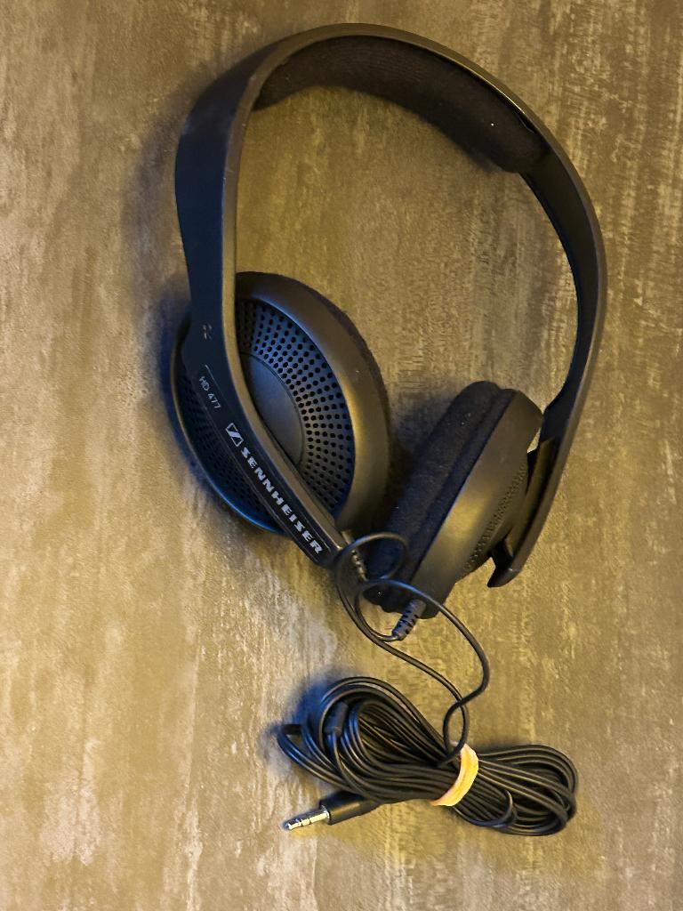 SENNHEISER HD 477 koptelefoon, Audio, Tv en Foto, Koptelefoons, Ophalen of Verzenden, Gebruikt, Sennheiser