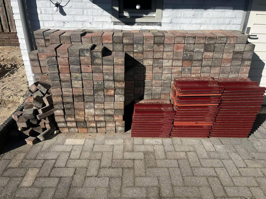Gratis tuin klinkers 16m2, Ophalen, Gebruikt, Klinkers, 10 m² of meer