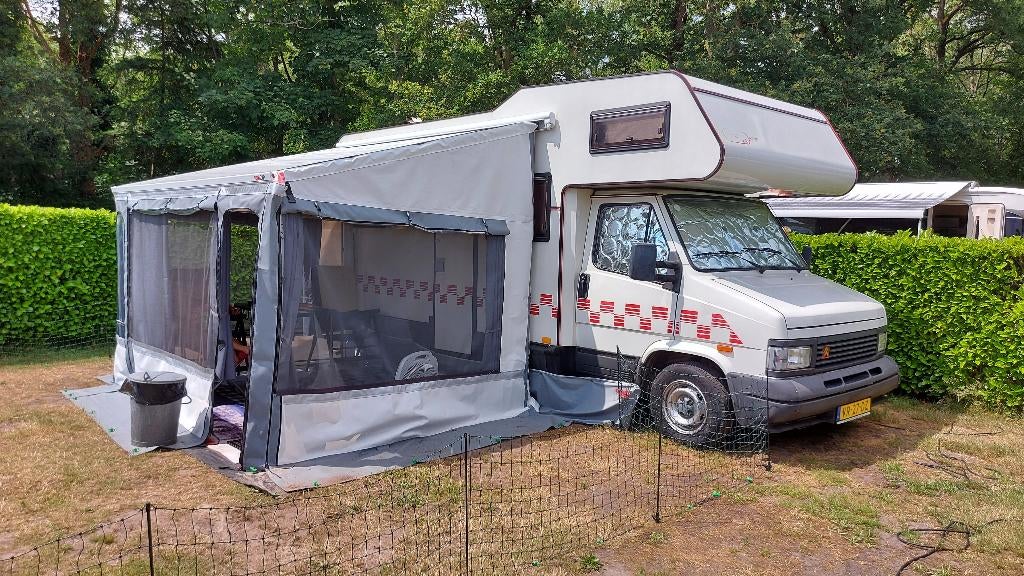Caravans And Camping Chamail