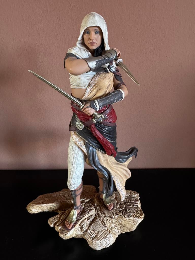Assassin's Creed Origins Aya statue, Verzamelen, Beelden en Beeldjes, Ophalen of Verzenden