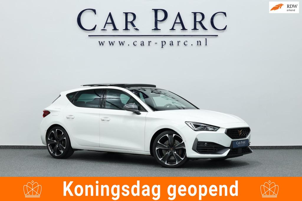 CUPRA Leon 2.0 TSI VZ 300+PK LED/VIRTUAL/SFEER/PANO/HALF LEE, Auto's, 77 km/l, Gebruikt, 4 cilinders, 1984 cc