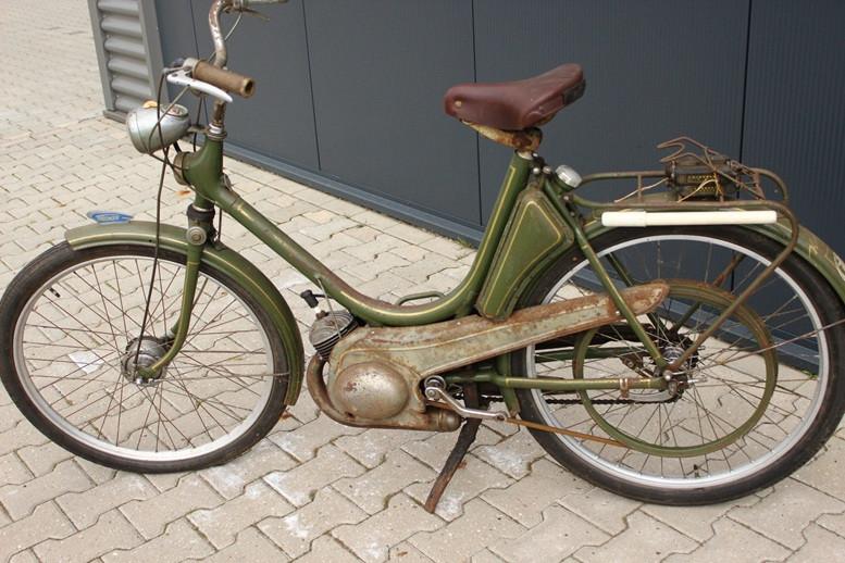 Triumph Knirps met Zundapp KM motor snaar aandrijving, Ophalen, Overige merken