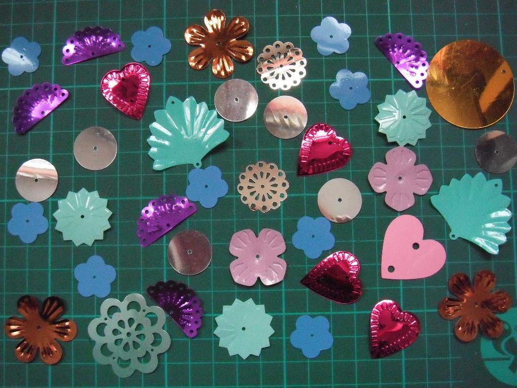 setje bijzondere pailletten -1, Ophalen of Verzenden, Nieuw, Overige thema's, Overige typen