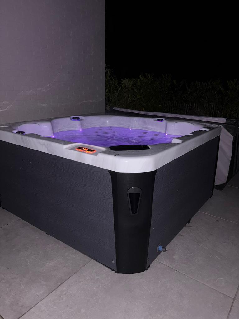 Jacuzzi spa gecko bijna nieuw, Ophalen of Verzenden, Zo goed als nieuw, Filter