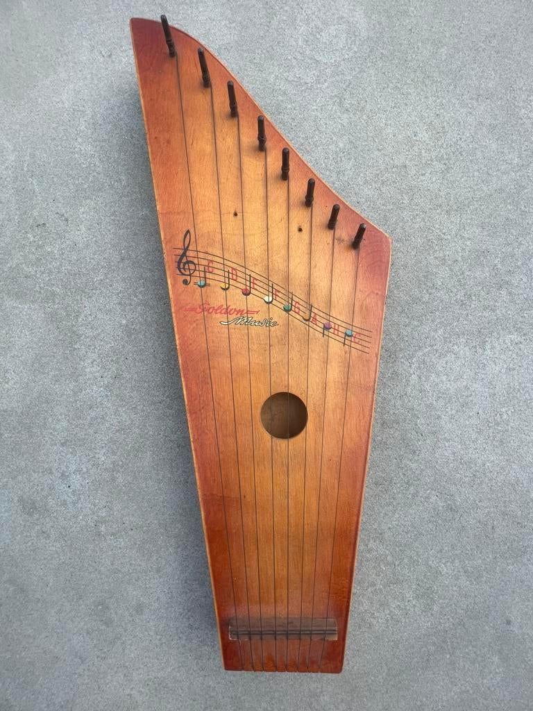 Oud  Russisch snaarinstrument Gusli, Muziek en Instrumenten, Snaarinstrumenten | Overige, Ophalen of Verzenden, Gebruikt